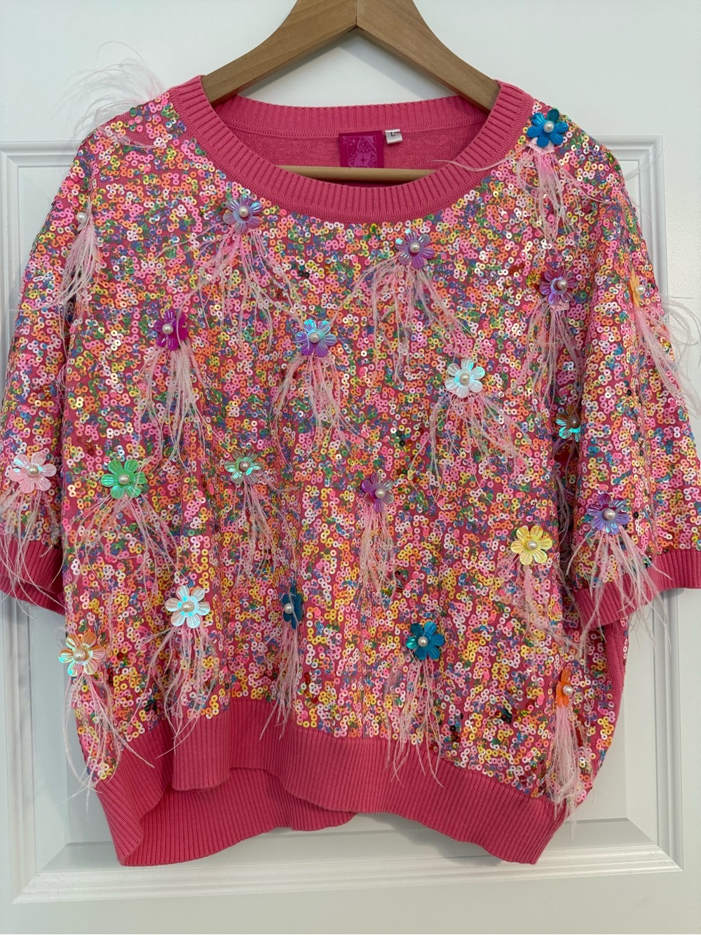 QOS: Pink Sequin Floral Short-Sleeve Sweater